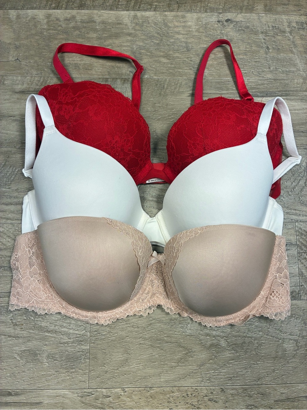 Victoria Secret Bundle 3 Underwired Bras Strapless T Shirt Push Up